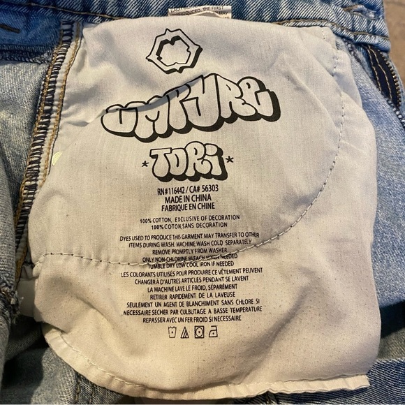 EMPYRE Women Light Blue Tori Carpenter Skate Jeans Size 4 - Picture 7 of 9